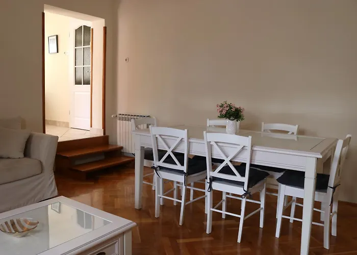 Anja Διαμέρισμα Ρόβινι