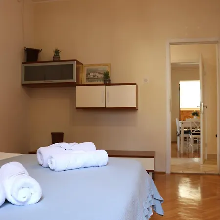 Anja Apartment *