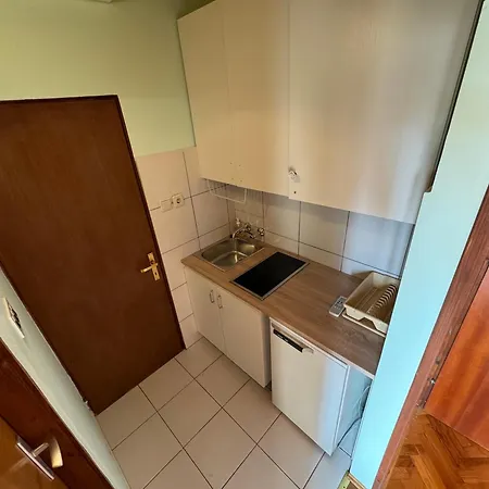 Anja Appartement *